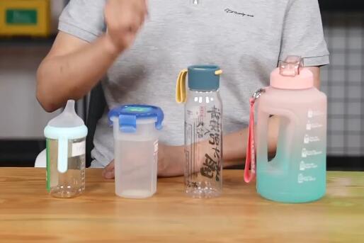 塑料水杯如何挑选