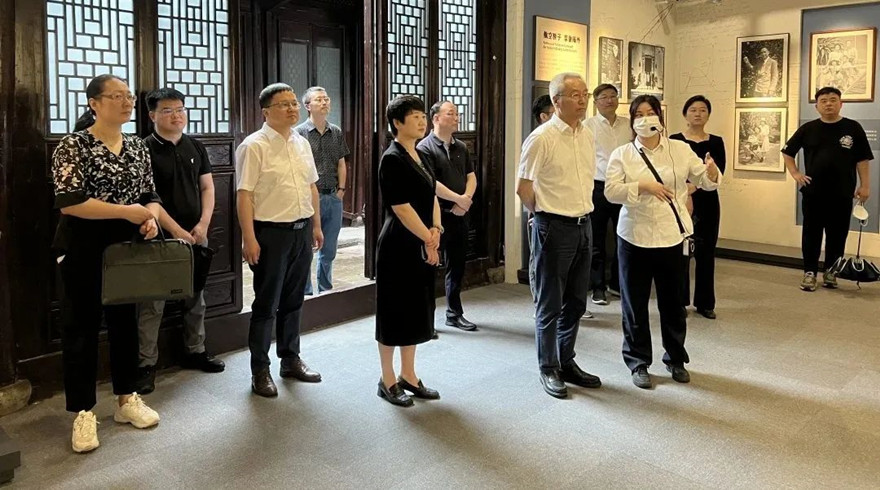 省科协党组书记吴晓东来杭开展主题教育调研