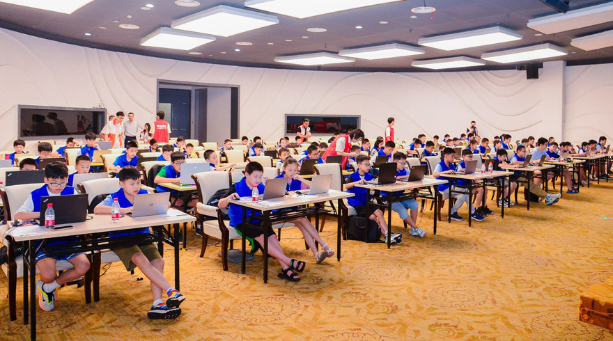 WMR2023创客机器人大赛中国赛区公开赛在低碳科技馆举办